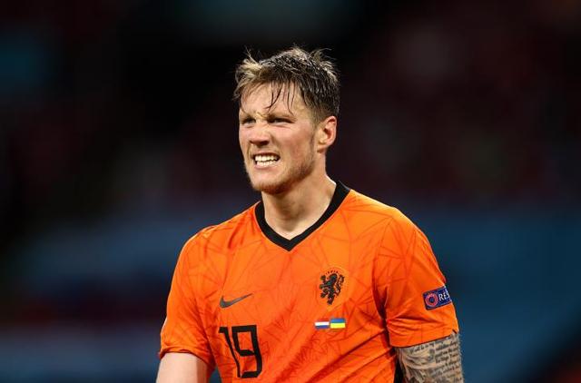 爱游戏网页版入口-冷静应对：荷兰队员克服压力称霸