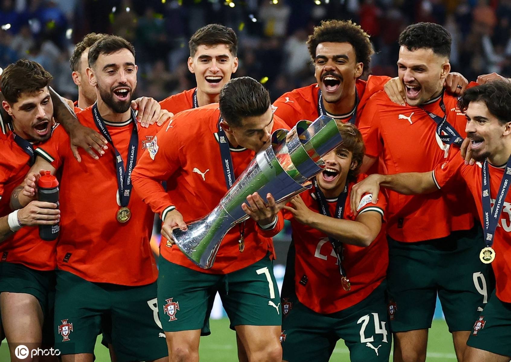 C罗破门带队获胜，助力球队晋级