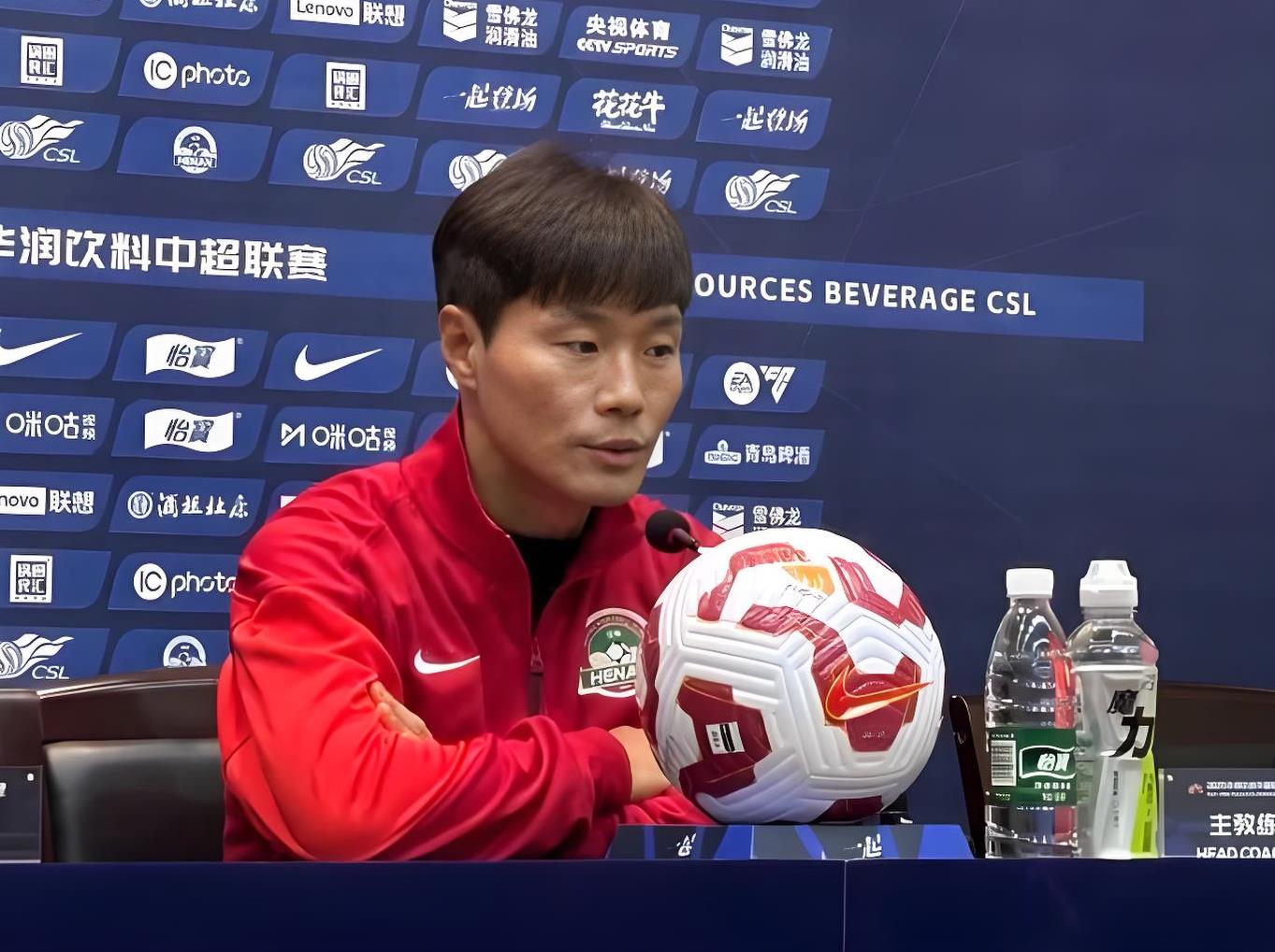 爱游戏网页版入口-包含新星崛起！河南队年轻球员展现实力，挑战老将的词条