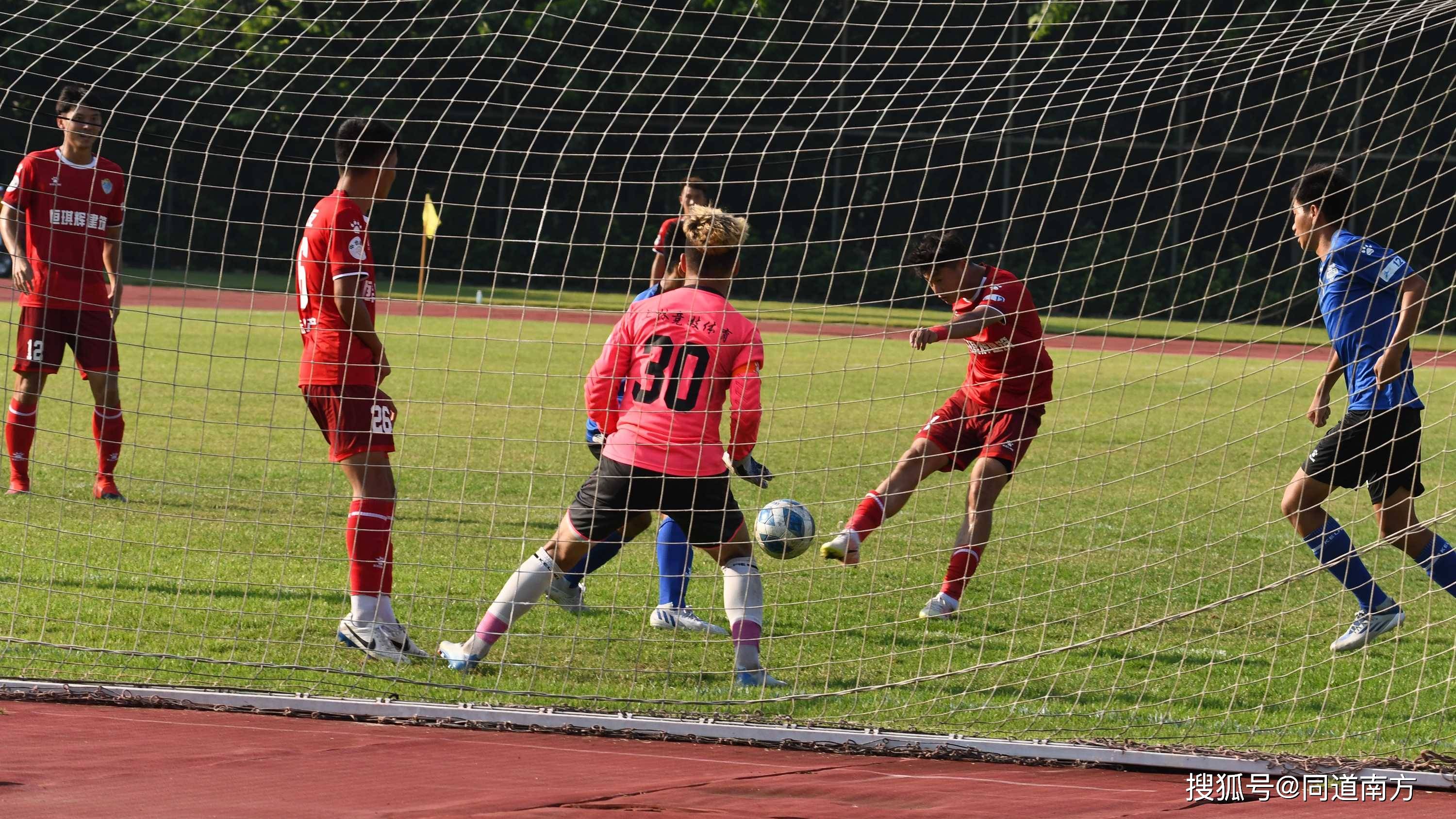 关于美国选手逆袭夺金！弯弓射击创佳绩！的信息