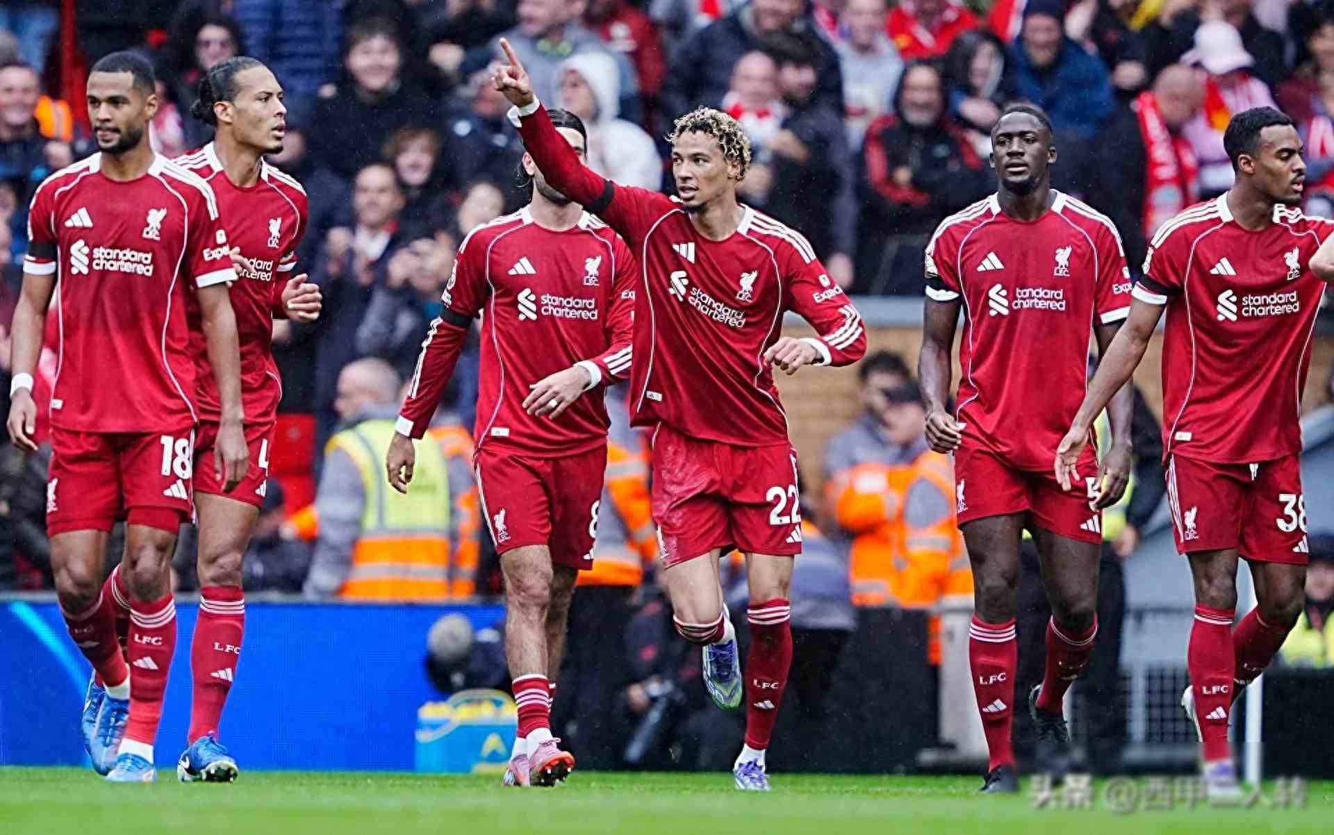 爱游戏-阿拉维斯客场逆袭，击败强敌